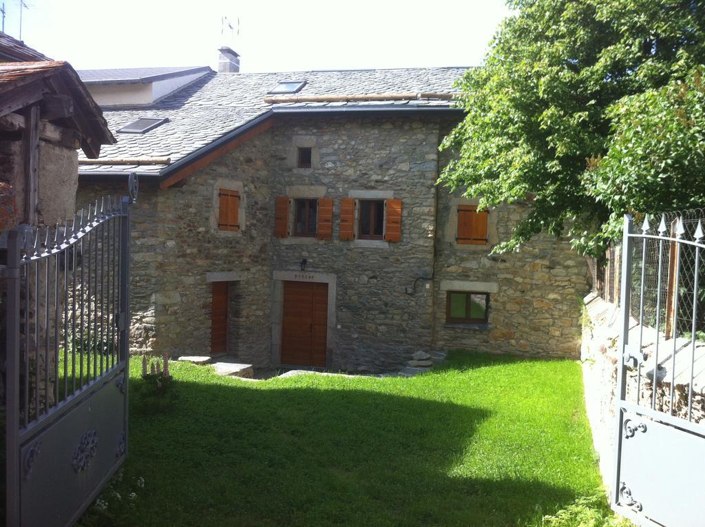 Maison De Caractere En Pierre Cal Batlle Сен-Пьер-Дель-Форса Экстерьер фото